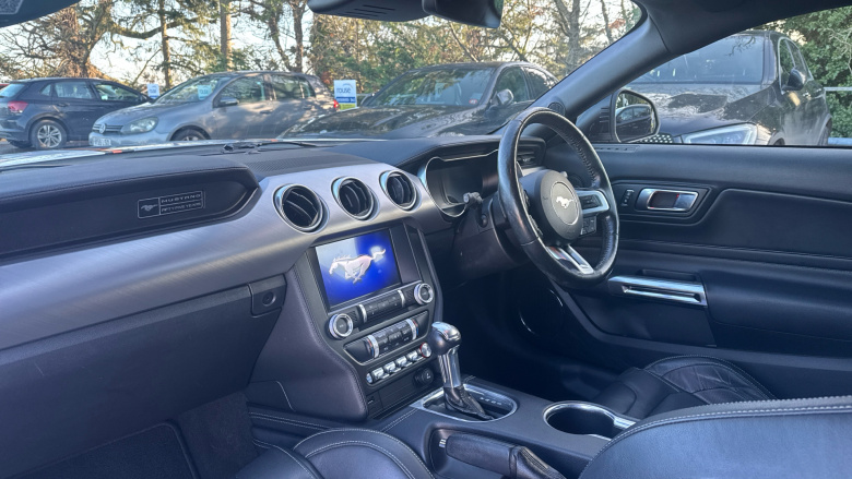 Ford Mustang 5.0 V8 440 GT 2dr Auto Petrol Coupe